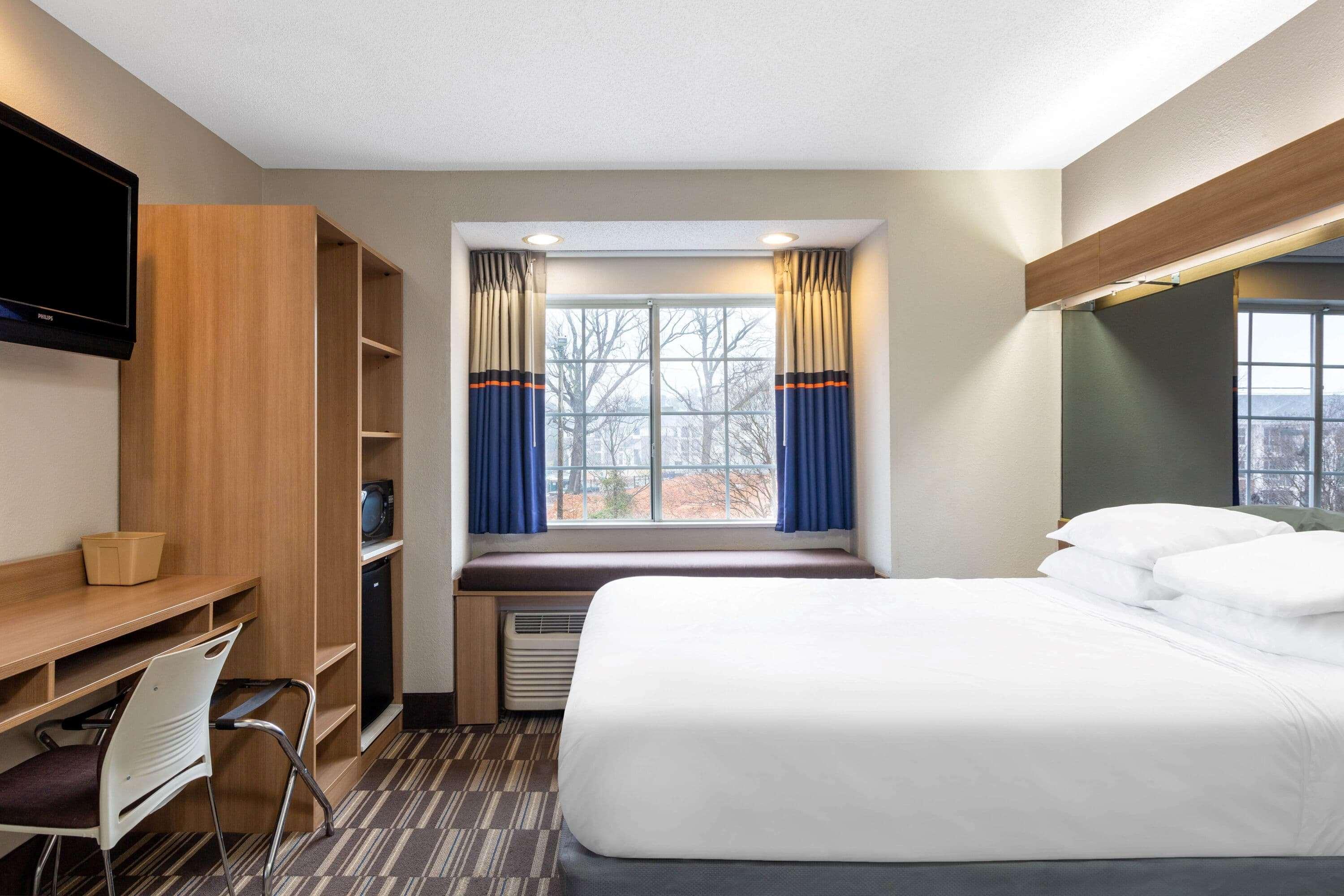 Microtel Inn & Suites By Wyndham Matthews/Charlotte מראה חיצוני תמונה